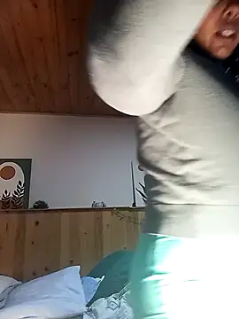 Snapshot of IVONNE_COLLINS33 chatting on February 2026 11:20:02 PM IVONNE COLLINS33 online show from February 2026 11:20:02 PM