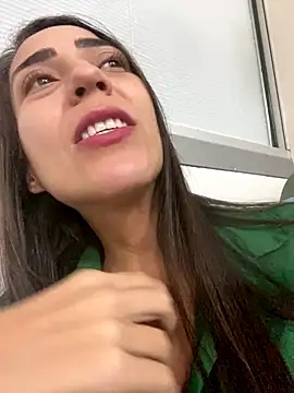 lucioliveira online show from October 2025 02:42:02 AM