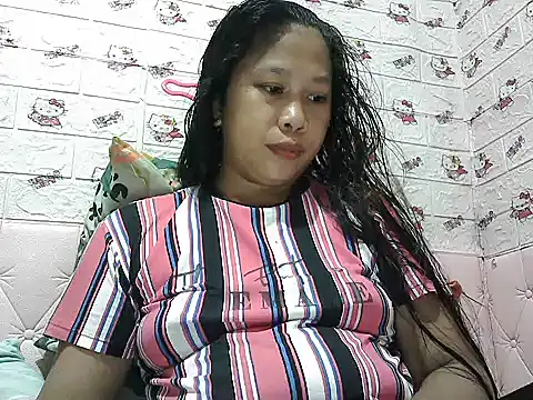 Snapshot of Pilipinalyn23 chatting on July 2026 08:20:01 AM Pilipinalyn23 online show from July 2026 08:20:01 AM