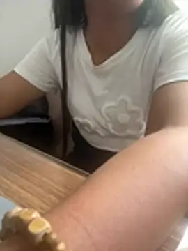 Snapshot of Pilipinalyn23 chatting on July 2026 03:04:01 AM Pilipinalyn23 online show from July 2026 03:04:01 AM