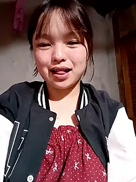 Snapshot of XoiXoi232 chatting on October 2025 01:22:02 PM XoiXoi232 online show from October 2025 01:22:02 PM