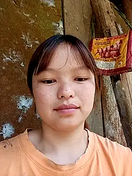 Snapshot of XoiXoi232 chatting on October 2025 05:07:01 AM XoiXoi232 online show from October 2025 05:07:01 AM