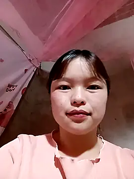 Snapshot of XoiXoi232 chatting on October 2025 12:51:02 AM XoiXoi232 online show from October 2025 12:51:02 AM