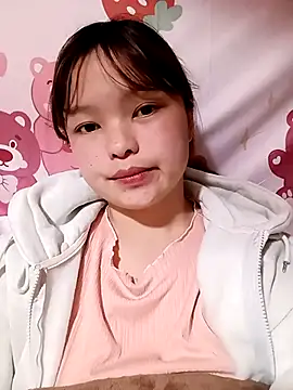 Snapshot of XoiXoi232 chatting on November 2025 03:42:02 AM XoiXoi232 online show from November 2025 03:42:02 AM