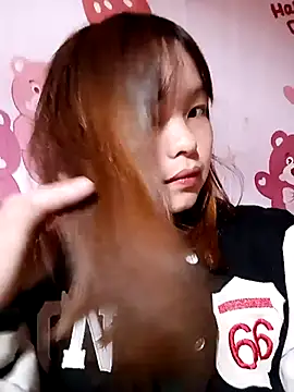 Snapshot of XoiXoi232 chatting on November 2025 01:38:01 AM XoiXoi232 online show from November 2025 01:38:01 AM