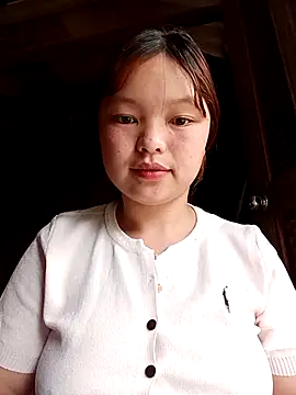 Snapshot of XoiXoi232 chatting on November 2025 08:36:02 AM XoiXoi232 online show from November 2025 08:36:02 AM