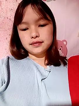 Snapshot of XoiXoi232 chatting on November 2025 01:05:02 AM XoiXoi232 online show from November 2025 01:05:02 AM