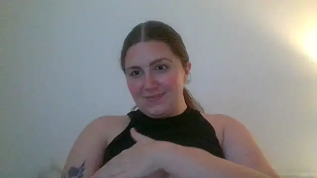 CherryJuneExperience online show from September 2025 07:40:02 PM