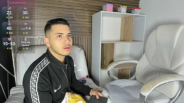 Axel grey  online show from October 2025 01:01:01 PM