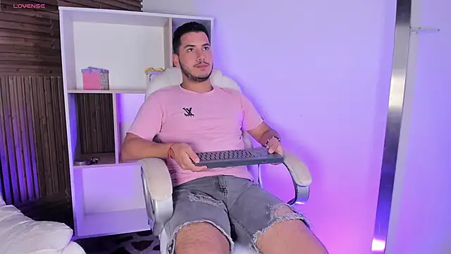 Axel grey  online show from November 2025 12:49:01 PM