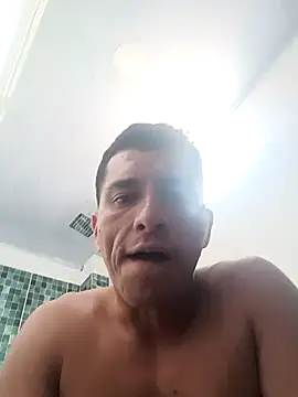 Snapshot of turcosexoactivo chatting on April 2026 05:26:02 PM turcosexoactivo online show from April 2026 05:26:02 PM