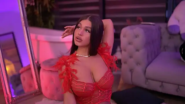 BellaNoirre online show from November 2025 06:29:01 PM