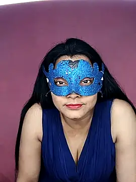 MEERAcle online show from October 2025 04:07:02 AM