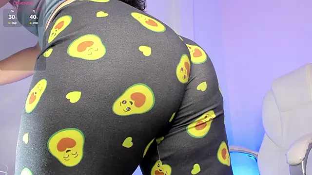 Ariah Walker  online show from November 2025 01:55:02 AM