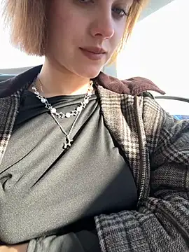 Only April online show from October 2025 09:31:01 AM