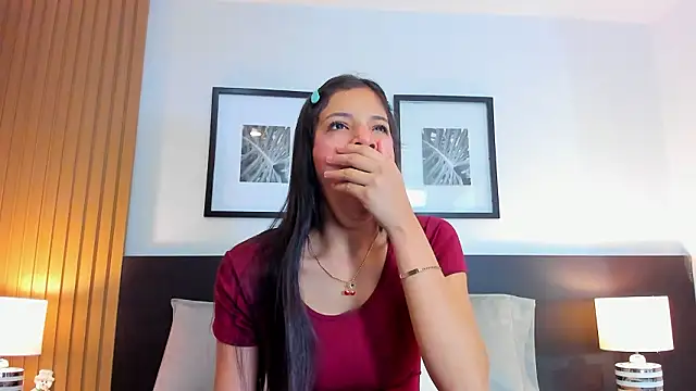 catalina jolie online show from February 2026 04:07:01 AM