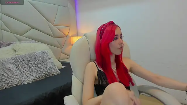 Snapshot of persefone_333 chatting on September 2025 07:51:02 PM persefone 333 online show from September 2025 07:51:02 PM