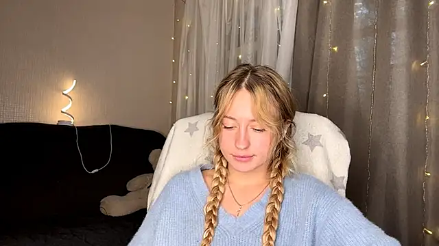 Jetta Corsacami online show from October 2025 10:21:01 AM