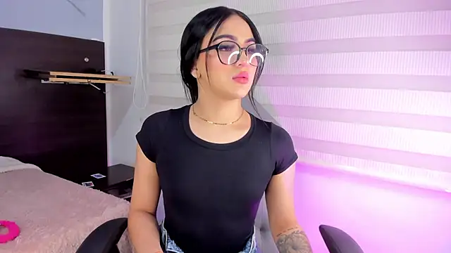 miss  ivyy online show from September 2025 05:35:02 AM