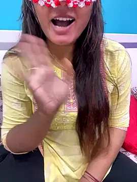 Snapshot of Naughty-Kamini chatting on October 2025 09:40:02 AM Naughty-Kamini online show from October 2025 09:40:02 AM