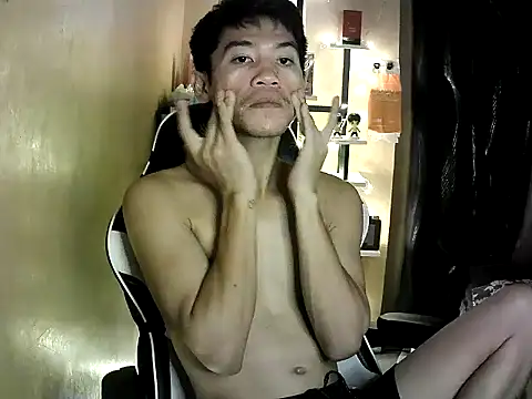 Riiichie wilCumm online show from January 2026 06:01:01 PM