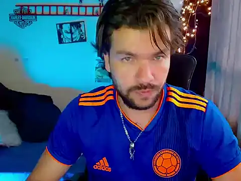 cortelioni massimo  online show from January 2026 05:38:02 PM