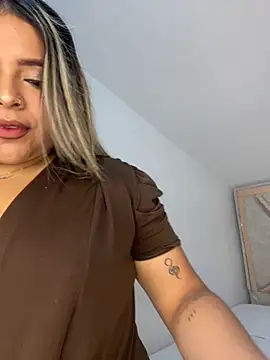 ashley-swift- online show from September 2025 09:35:02 AM