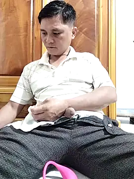 Snapshot of hotboy2x chatting on September 2025 12:43:02 PM hotboy2x online show from September 2025 12:43:02 PM