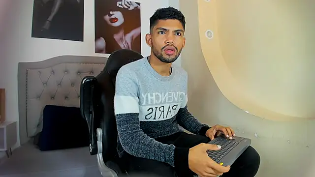 Snapshot of jeff_nick chatting on November 2025 11:45:01 AM jeff nick online show from November 2025 11:45:01 AM