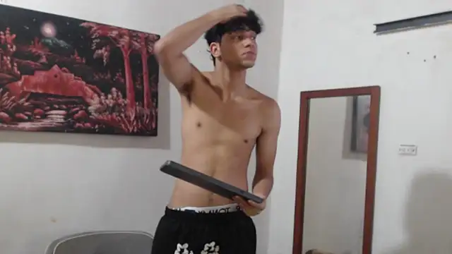 alice julls online show from November 2025 08:41:01 PM