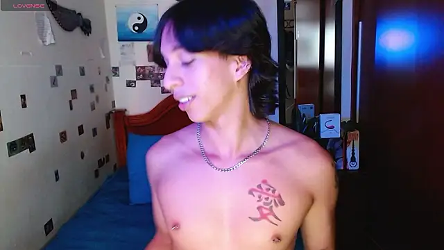 DannyPhantom555 online show from February 2026 07:43:01 PM