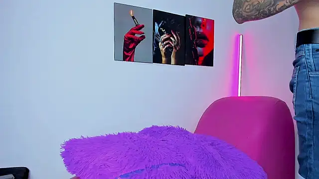 Snapshot of Sweettmia chatting on November 2025 10:19:02 PM Sweettmia online show from November 2025 10:19:02 PM