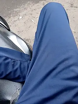 danny d 01 online show from September 2025 12:52:02 PM