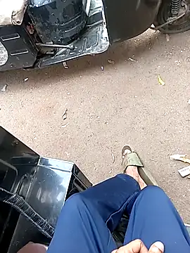 danny d 01 online show from November 2025 09:32:02 AM