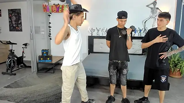 Playhardsex  online show from October 2025 10:52:02 PM