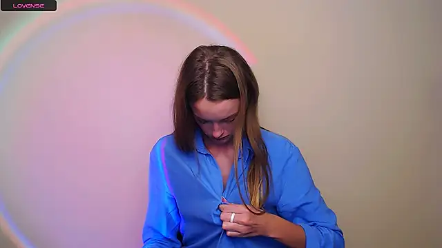 RoxySami  online show from October 2025 03:32:02 PM