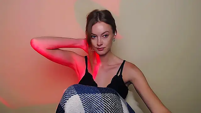RoxySami  online show from October 2025 02:47:01 PM
