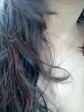 Hott Muskan online show from September 2025 10:41:01 AM