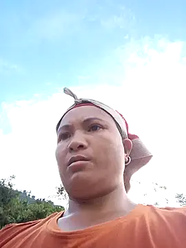 Love-Mama33 online show from September 2025 10:07:01 AM