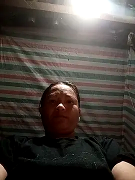 Love-Mama33 online show from October 2025 01:28:02 PM