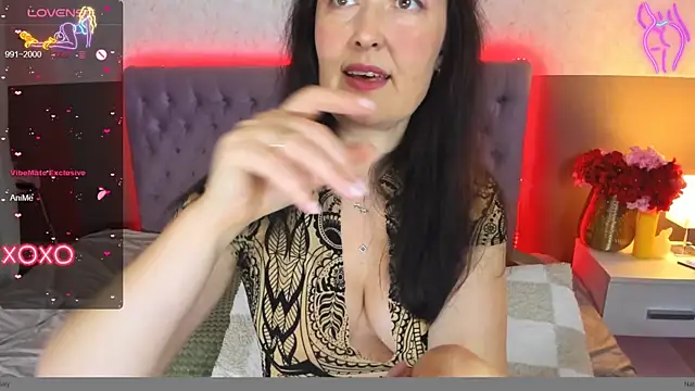 NathalyStars online show from November 2025 01:55:02 PM