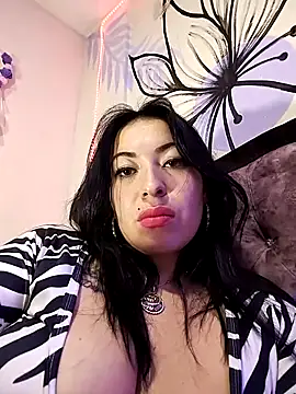 angelicroose2 online show from September 2025 06:48:01 AM