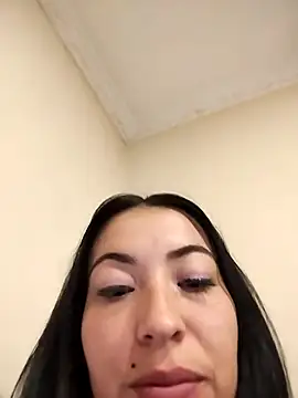 angelicroose2 online show from October 2025 07:10:02 AM