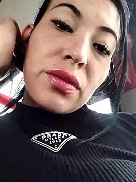 angelicroose2 online show from November 2025 08:22:02 PM