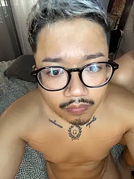 Wild2XXX online show from November 2025 09:55:02 AM