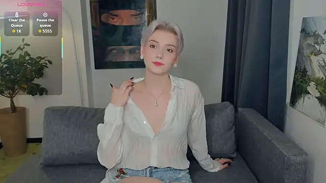 Snapshot of OdelynaAsp chatting on October 2025 11:52:02 AM OdelynaAsp online show from October 2025 11:52:02 AM