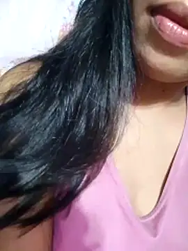 Snapshot of HotNaughtyGirl23 chatting on November 2025 01:34:01 PM HotNaughtyGirl23 online show from November 2025 01:34:01 PM