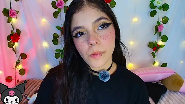 cutee andrea online show from November 2025 02:33:02 AM