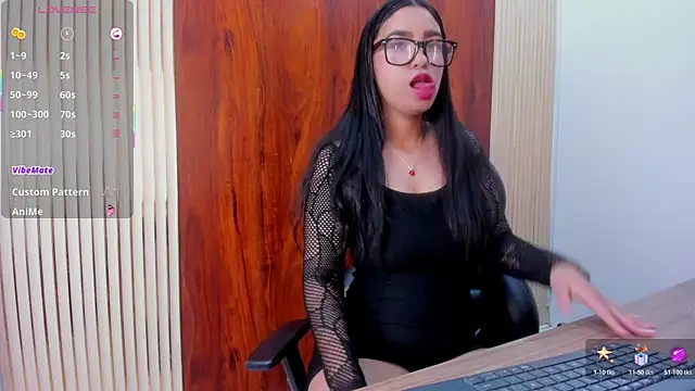 Snapshot of KhateAndersson chatting on January 2026 08:23:01 PM KhateAndersson online show from January 2026 08:23:01 PM