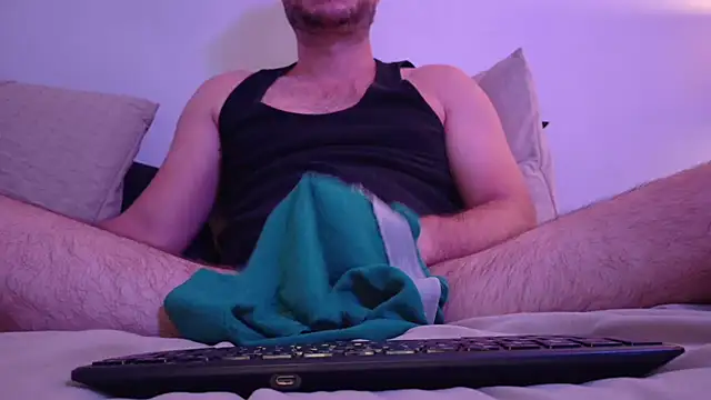 Snapshot of Felix_C chatting on October 2025 12:11:02 AM Felix C online show from October 2025 12:11:02 AM